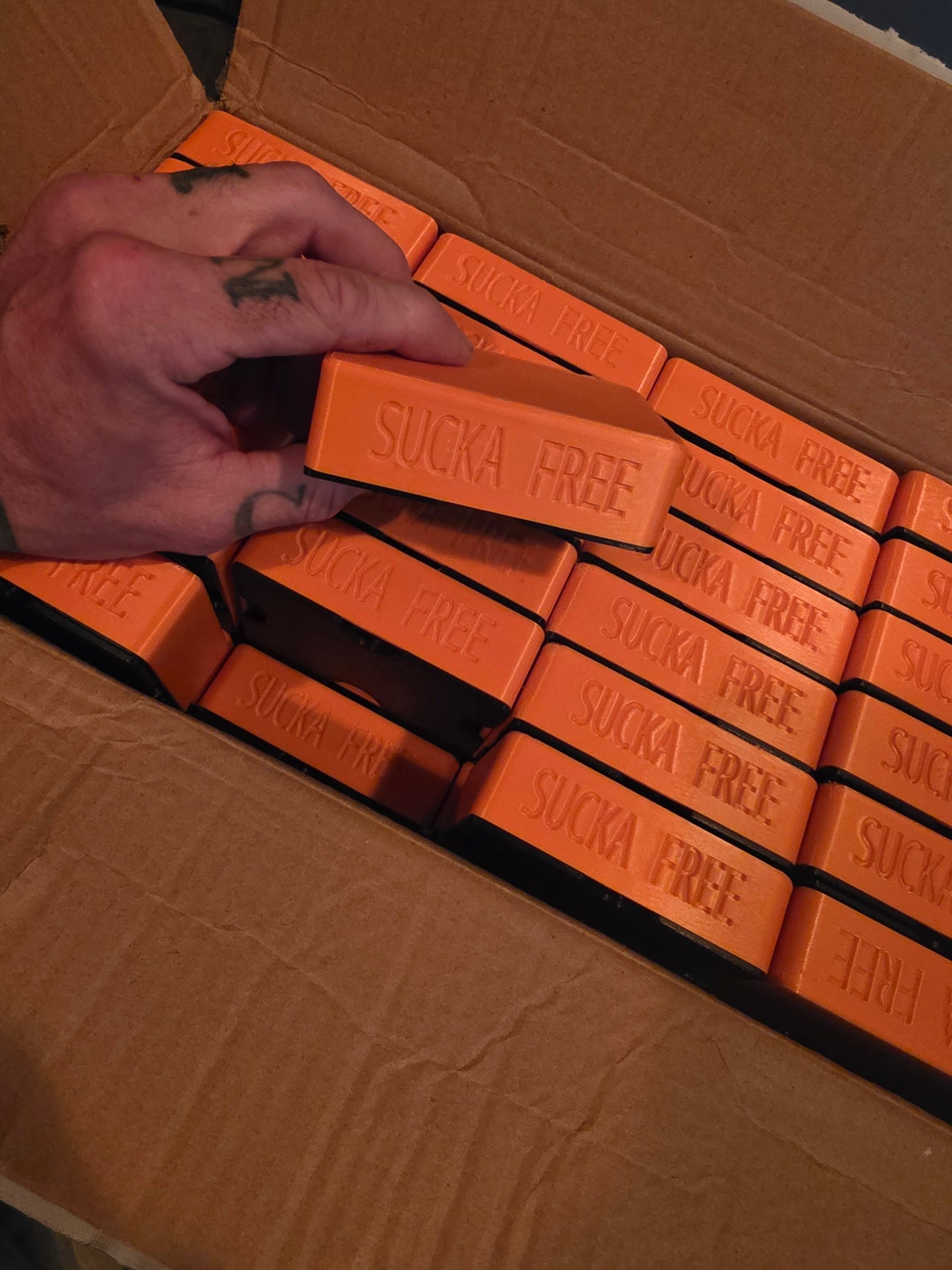 Sucka Free Card holder - Orange